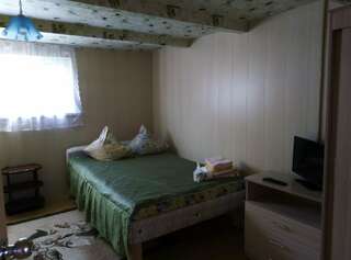 Гостевой дом Время счастья Ая Улучшенный номер с 2 кроватями размера «queen-size»-11