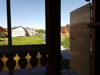 Гостевой дом Время счастья Ая Улучшенный номер с 2 кроватями размера «queen-size»-8