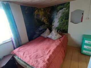 Гостевой дом Время счастья Ая Классический четырехместный номер-2