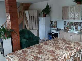 Гостевой дом Время счастья Ая Таунхаус с 2 спальнями-8