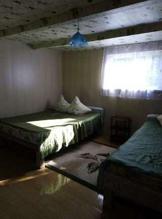 Гостевой дом Время счастья Ая Улучшенный номер с 2 кроватями размера «queen-size»-12