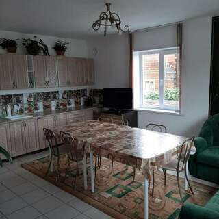 Гостевой дом Время счастья Ая Таунхаус с 2 спальнями-14